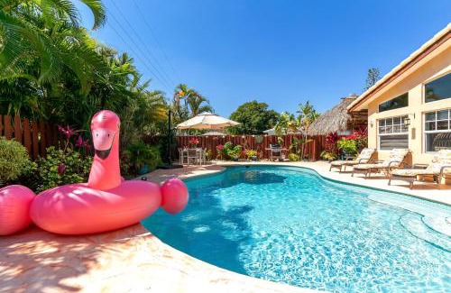 Deerfield Beach House | South Florida Spacious Oasis 4BR Retreat with 2 King Beds, Amazing Pool, near Beaches