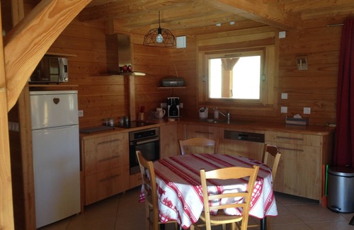 Saint-Jean-Saint-Nicolas Ski Chalet | south-facing chalet in the heart of the champsaur at the center of 5 resorts