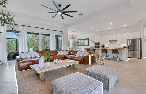 South Gulf Cove House | South Gulf Cove 3 Bedroom Private Home with Hot Tub