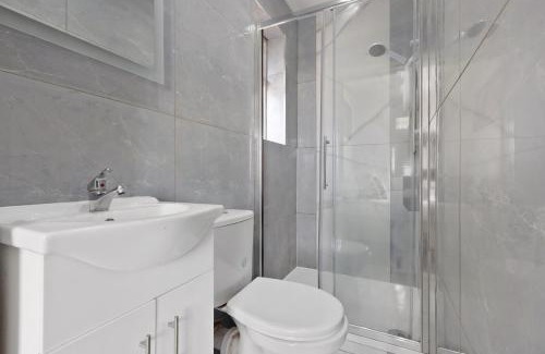 South Harrow Apartment | South Harrow Apartment