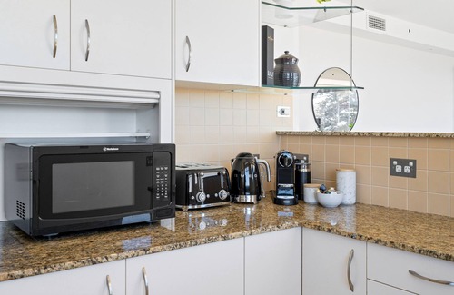 Vaucluse Apartment | South Head - Premier Penthouse with amazing views of Harbour Bridge, City Skyline and Sydney Harbour