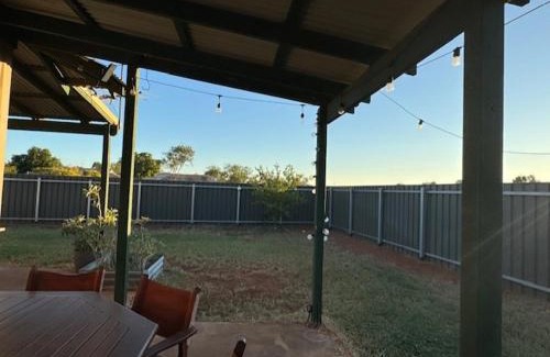South Hedland House | South Hedland 3x1 Comfy and Spacious Accommodation.
