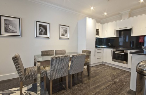 Courtfield Apartment | South Kensington Deluxe Three Bedroom Apartment