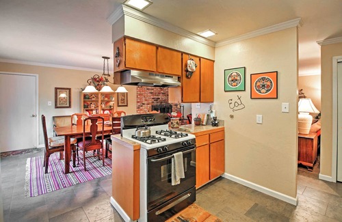 Al Tahoe Cabin | South Lake Tahoe Waterfront Home: Steps to Shore!