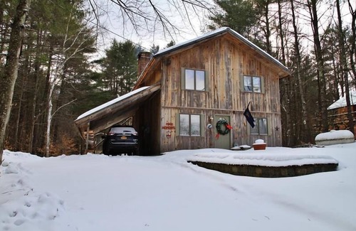 Londonderry House | South Londonderry Home, Walk to Magic Mtn Ski Area