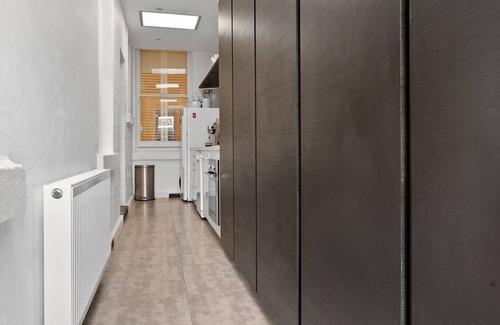 South Melbourne House | South Melbourne terrace .Short walk to Grand Prix,CBD and Tram.