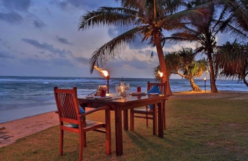 Kathaluwa Villa | South Point Villa - 3 bedroom beachfrontvilla