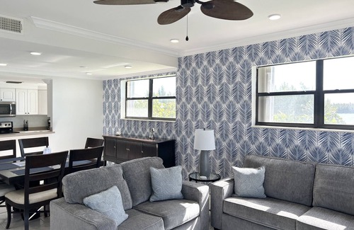 Bahamas Terrace Condo | South Pointe Villa - Luxurious 3BR Oceanfront Villa - Newly Renovated!