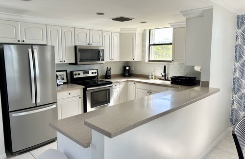Bahamas Terrace Condo | South Pointe Villa - Luxurious 3BR Oceanfront Villa - Newly Renovated!