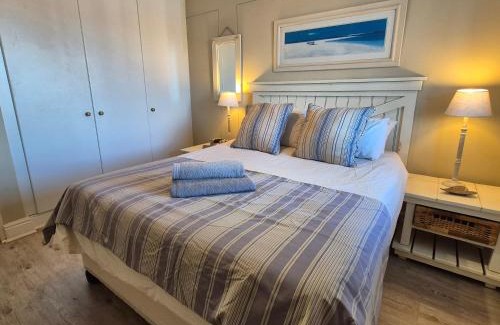 Waterfront Apartment | South Quay no 6