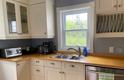 Chester House | South Shore Oasis - Spacious 3 Bedroom Getaway