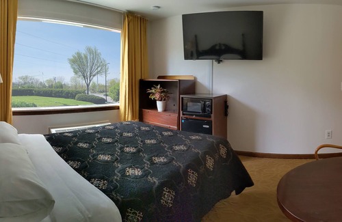 South Burlington Hotel | South Side Inn - Burlington