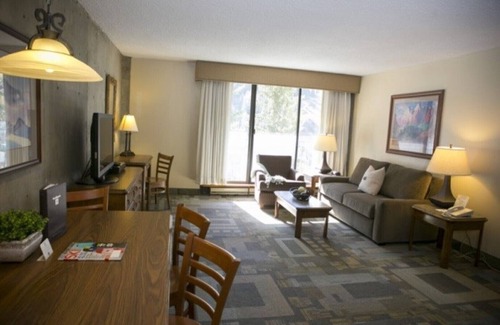 Salt Lake Mountain Resorts Apartment | South Studio facing the slopes inThe Iron Blosam Lodge at Snowbird, Utah