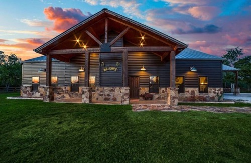 Goliad House | South Texas Ranch Getaway