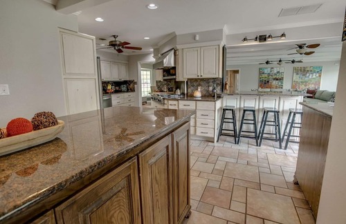 South Tulsa House | South Tulsa/ORU/St.Francis/Mabee Center/Expo Center