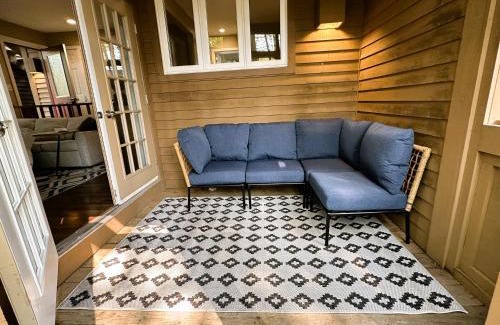 Maple City House | South Village 7
