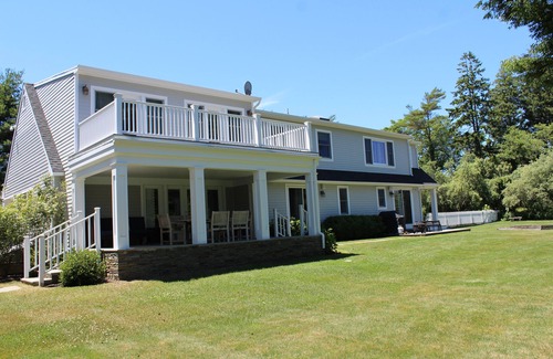 Southampton House | Southampton Home - Farm Views and Close Proximity to Village