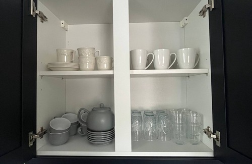 Southampton House | Southampton Shamsher Court - 5 modern double size bedroom, 3 with ensuites.
