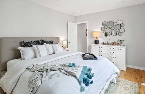 Gardena House | Southbay Beach Bungalow!