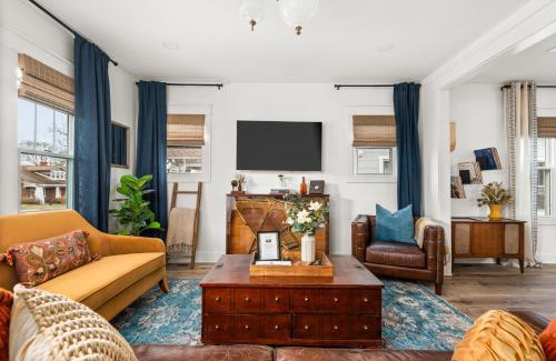 Greenwood House | Southbound Stays - Country Cottage