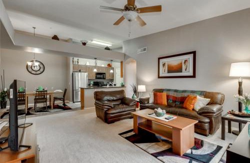 Parkwood Ranch Apartment | Southern #2055 condo