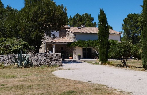 Les Vans Villa | Southern Ardèche Mazet with private pool, large flat garden