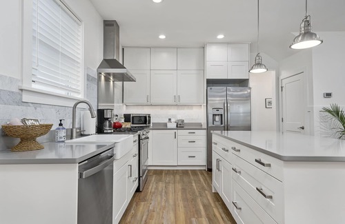 St. Augustine House | Southern Charmer w/Pool and Stellar Location-Walk to Everything Downtown!