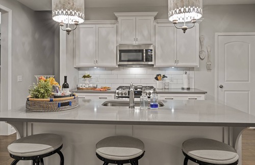 Tullahoma House | Southern Comfort - Tims Ford just steps away!
