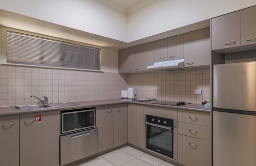Cairns Apartment | Southern Cross Atrium Apartments
