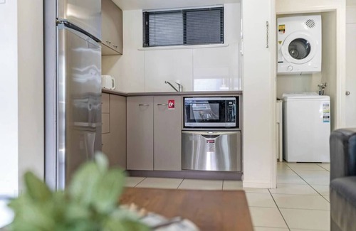 Cairns Apartment | Southern Cross Escape in the City Walk Everywhere