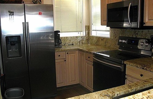 Banner Elk Condo | Southern Exposure Unbelievable views and close to town - SCF201