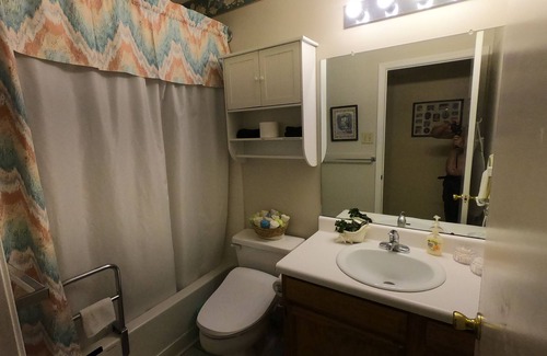 Tillmans Corner House | Southern Garden Home in Tillman's Corner, 16 min to downtown Mobile.