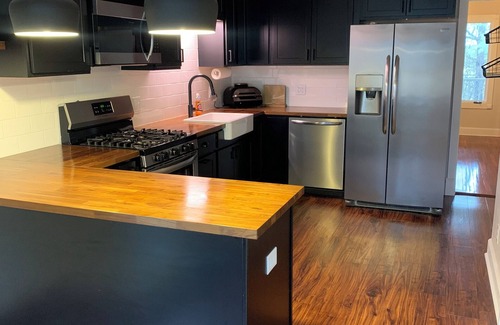 West Newton Other | Southern Indy Farmhouse ~ 4-beds, Game Room, Hot Tub, & Pet Friendly