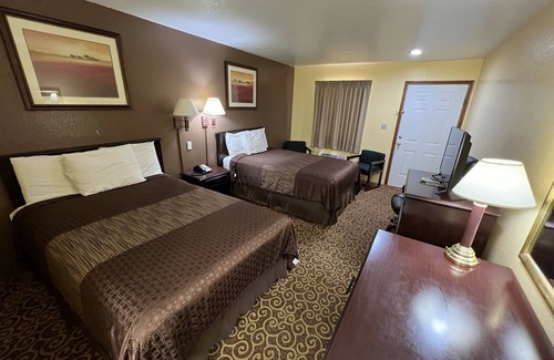 Waldron Hotel | Southern Nights Motel