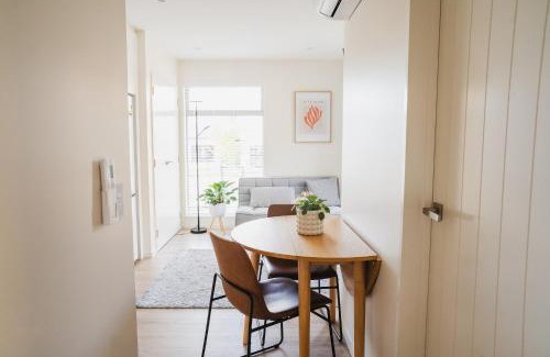 Kawarau Falls House | Southern Peaks Hideaway