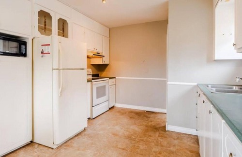 Mount Carmel-Mitchells Brook-St. Catherines House | Southern shore retreat. Pet-Friendly!
