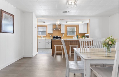 Vancleave House | Southern Solitude: A Quiet Getaway for Relaxation!