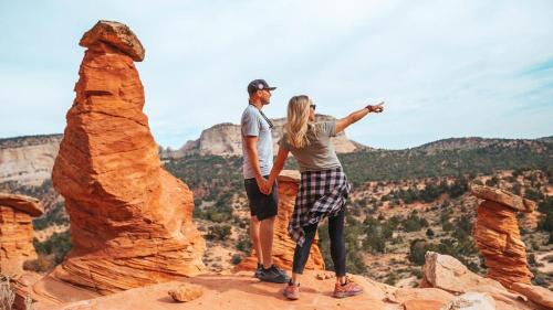 Kanab House | Southern Utah High Desert Family Home with Private Hot Tub