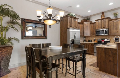 St. George Condo | Southern Utah’s beauty with desert and mountain views