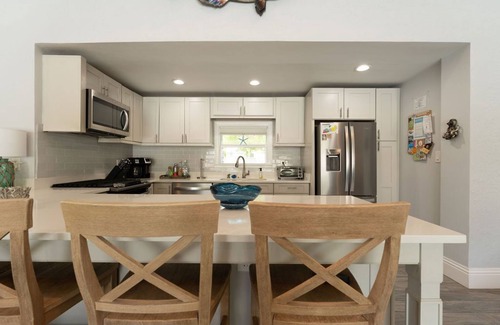 Midtown House | SOUTHERNMOST SWIM AND SOCIAL CLUB