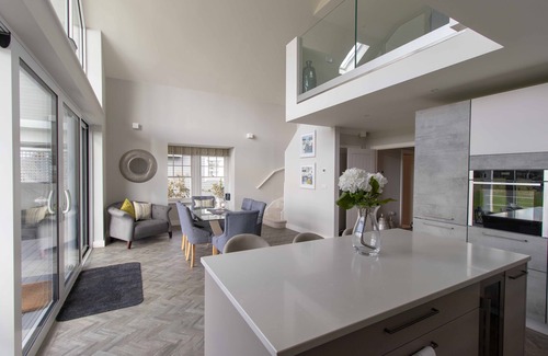Bembridge House | Southlands - The Best New Three Bedroom Holiday Home On The Island?