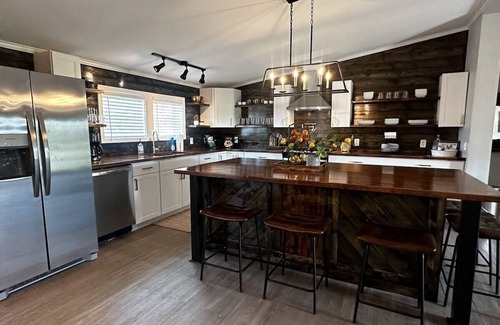Boothville-Venice House | Southpass Camp - Venice, LA - Coast & Canyon Outfitters