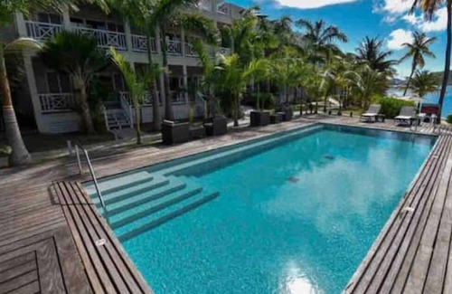 English Harbour Condo | SouthPoint Deluxe suite with ocean & marina view