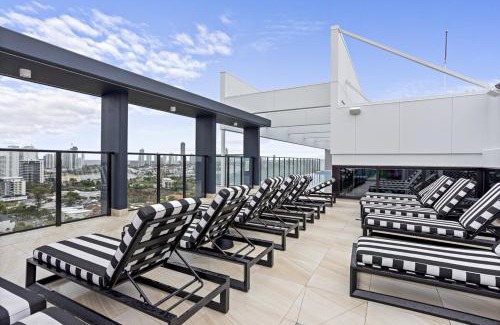 Southport Apartment | Southport Lux top floor apartment