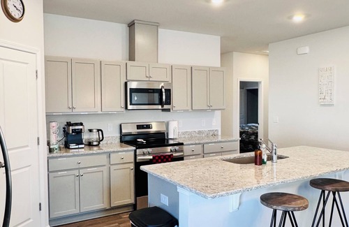 Southport House | Southport Bliss: Beach Retreat!