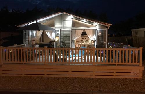 Southsea House | Southsea, Beach and Beauty Lodges