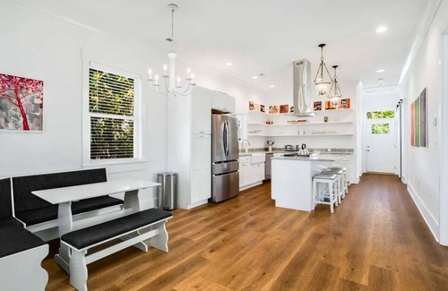 Downtown Chattanooga House | Southside Gem Near Main St ~ Free Parking