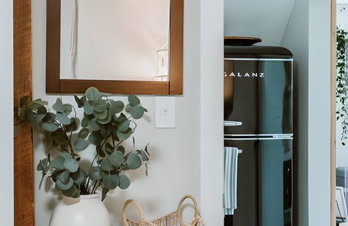 Corvallis House | Southtown Stylin: Modern, Chic, Central Location!