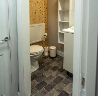 Lisburn House | Southview Cottage