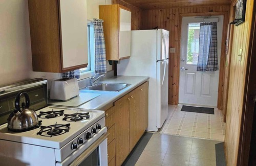 Otonabee-South Monaghan Cottage | Southview Cottages on Rice Lake